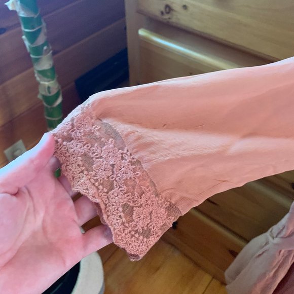 NWOT Maria Stanley Madison Dress in Blush - Picture 2 of 3